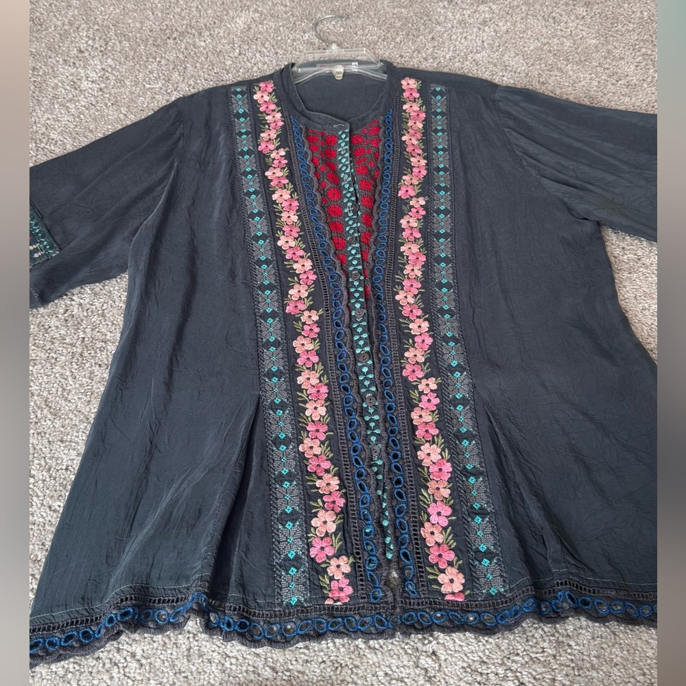 Johnny Was gray and Red Embroidered Top. Worn few times.